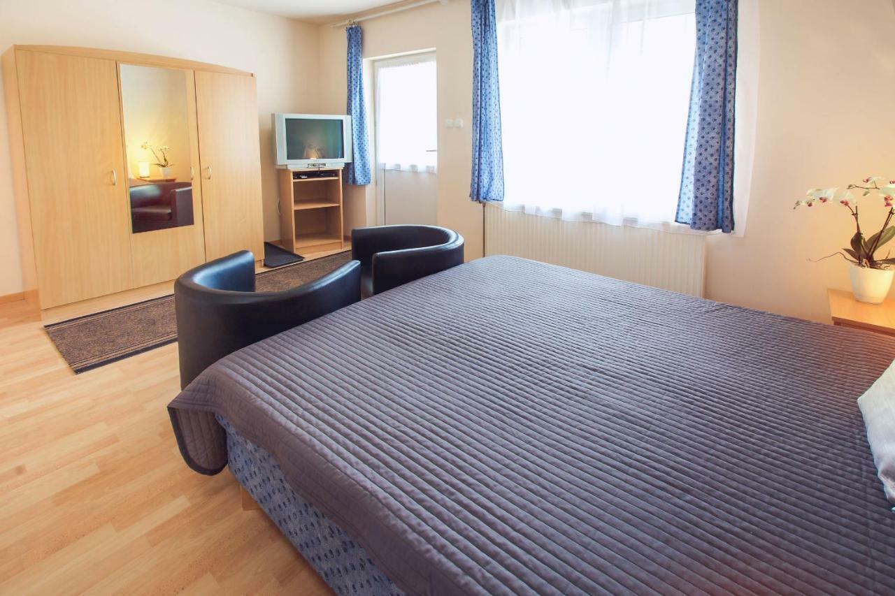 Apartman Szanyi Buk Exterior photo